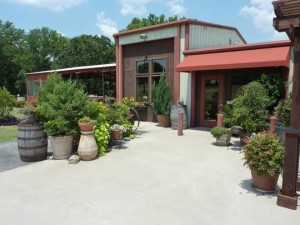 Tanglewood Moms Winery Guide 3